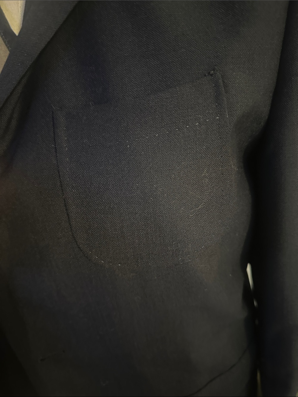 Sid Mashburn Ghost Blazer
Navy High-Twist size 50R - Picture 11 of 17